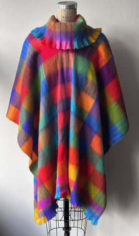 TRESART CACHE Beautiful Colored Poncho One Size