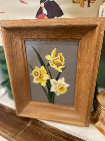 Jens Fresh Vintage ~ Vintage daffodil paint by number
