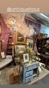 Antique Haus