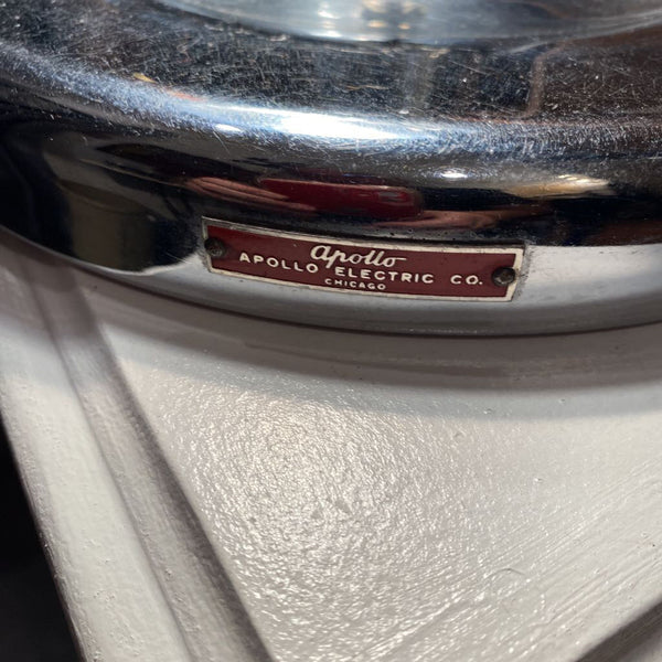 Apollo jewelers light