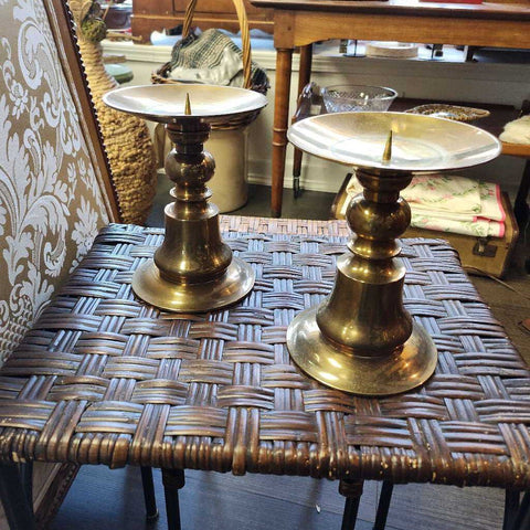 Brass stand 7 x 3