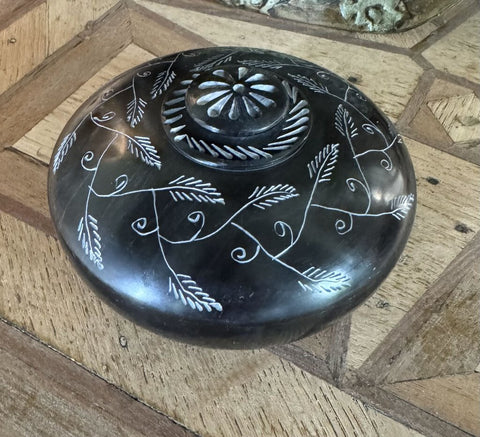 Soapstone Black w/leaves Incense Burner