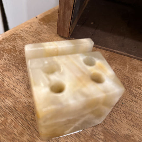 Onyx desk accessory