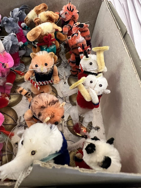 Vintage Box of Peking Velvet Birds -Chenille Pipe Cleaner Animals