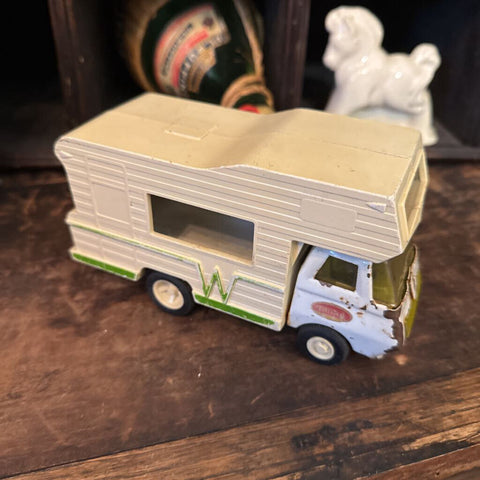 Small Winnebago