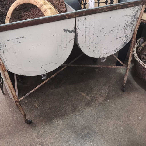 Vintage Double Wash Tub 38x21x34 IN STORE PICKUP Only
