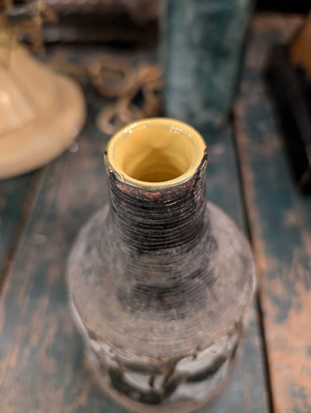 Fratelli franciulacci vase sourced in Florence