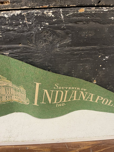 Jens Fresh Vintage ~ Vintage Indiana Polis pennant