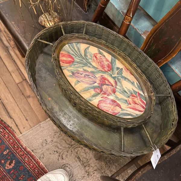 Woven tray