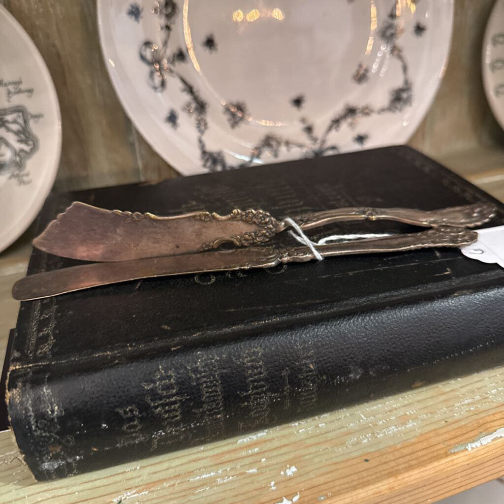 Pair Silver Knives
