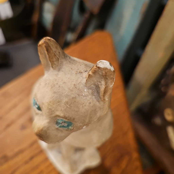Vintage chalkware cat