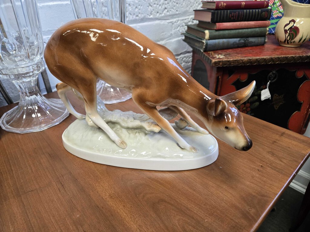 Royal Dux deer 8 x 11