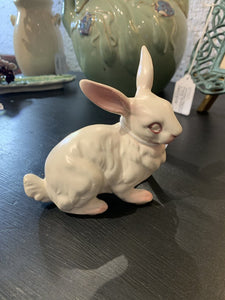 Lefton White Rabbit~ 2.25" w x 4.5" l x 4.5" t