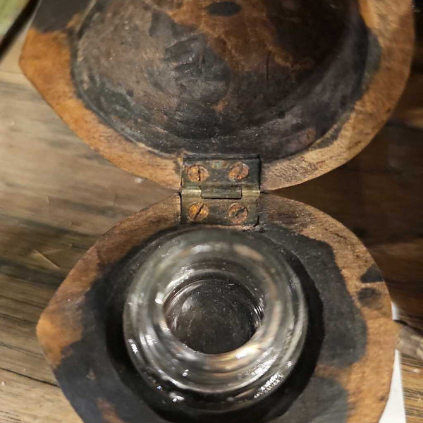 Carved acorn ink well as is