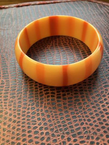 Vintage striped Bakelite bracelet