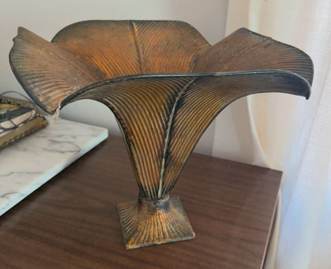 Metal Flower Shaped Vase/Container 11" W1741