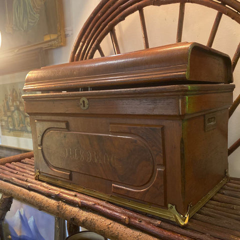 Wooded sewing machine box