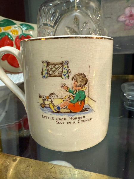 Humpty Dumpty Mug Made in England 3" tall W1763