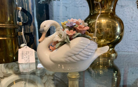 Vintage Porcelain Roses Swan~ 3" w x 5.5" l x 3.5" t
