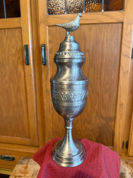 VINTAGE 1938 MAISON DES OEUVRES TROPHY REPLICA