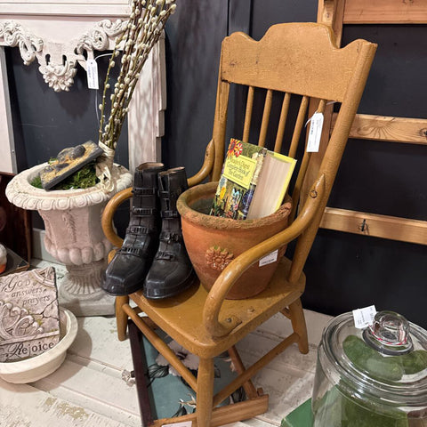 Sweet Mustard Vintage Child"a Chair