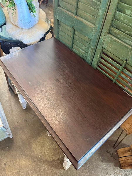 Small Desk 34L 20.25D 28H IN STORE PICKUP ONLY