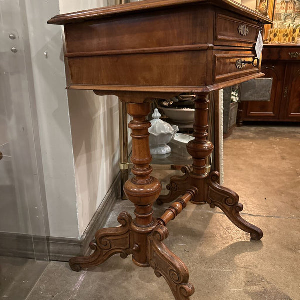 18th CENTURY BIEDERMEIER SEWING TABLE-LID LIFTS 19 1/2" x 16 1/2" x 30", AS FOUND