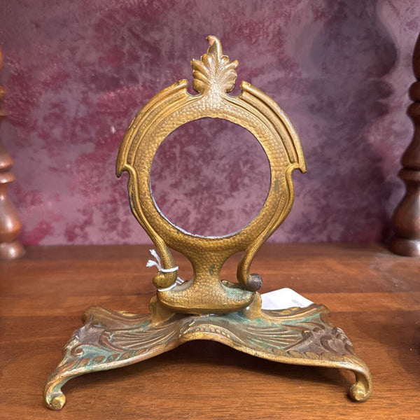Cast metal open frame