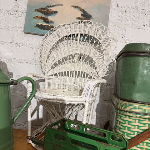 White small wicker peacock chair
