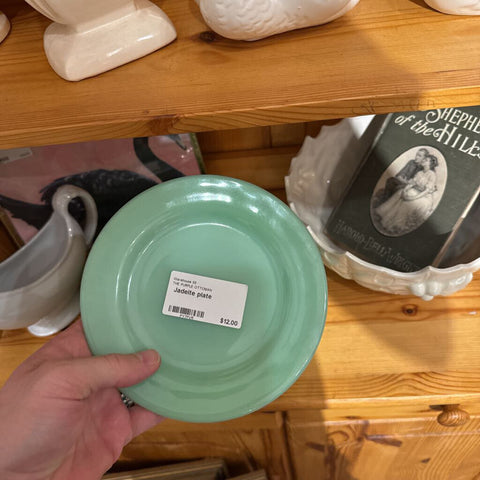 Jadeite plate