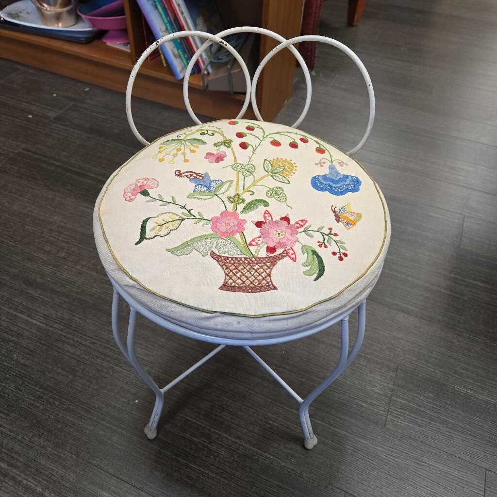 Stool 14 x 21 tall. IN STORE PICK UP
