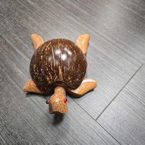 Coconut and wood turtle trinket box 6" long
