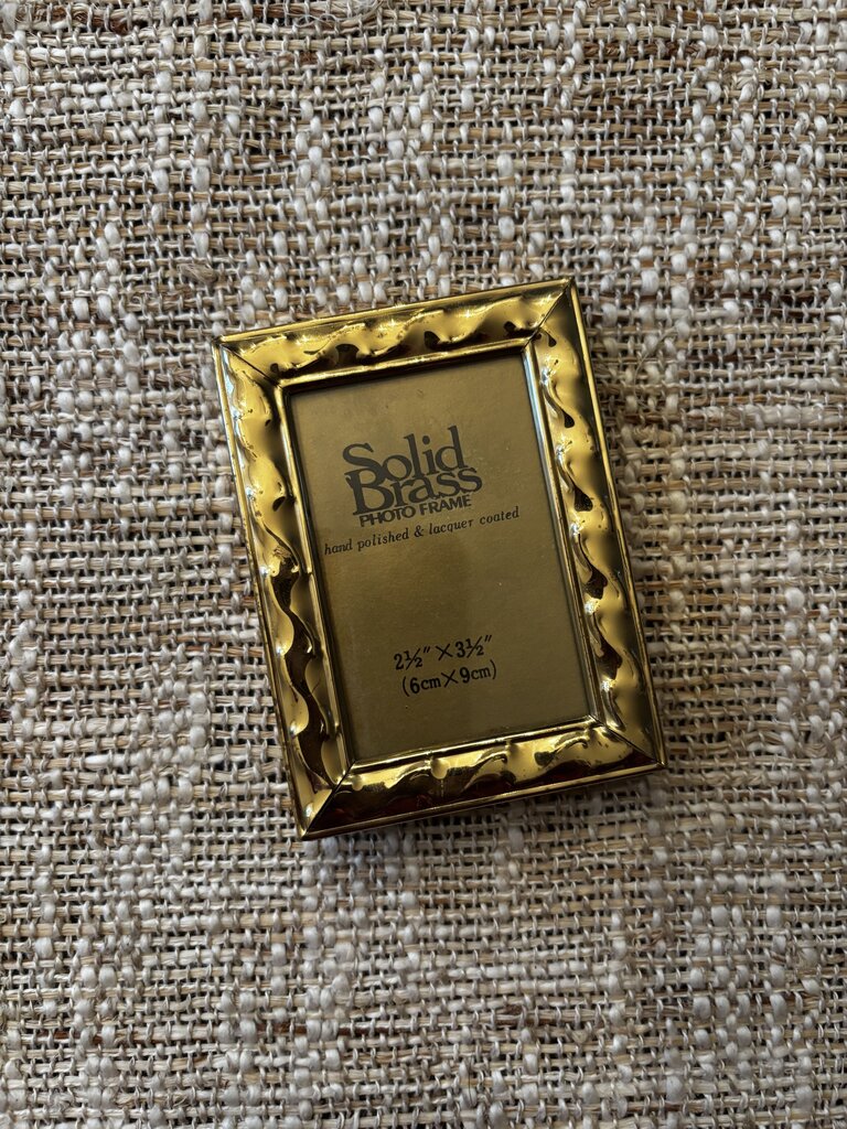 Vintage Brass Frame 2x3