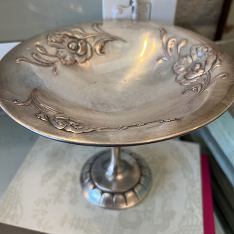 |B| Vintage Silver Plate Pedestal Dish