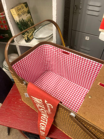 Jens Fresh Vintage ~ Vintage basket, weave picnic basket with red and white check liner