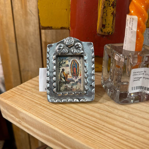 Mini silver frame art