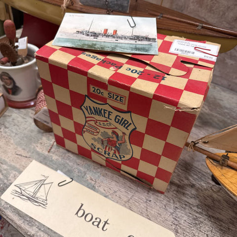 Yankee Girl Tobacco box