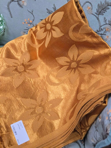 Gold throw