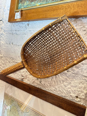 Rattan scoop basket