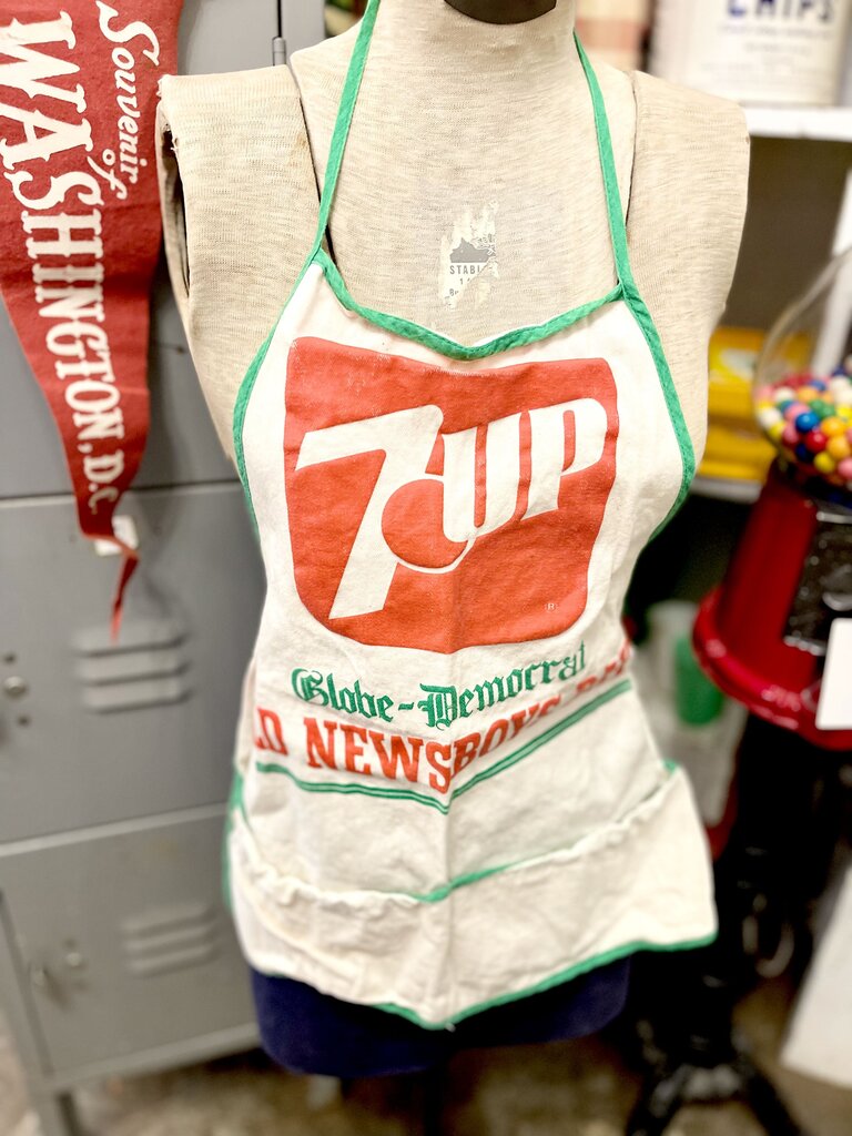 Jens Fresh Vintage ~ Vintage child's 7-Up newsboy apron