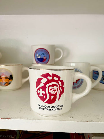 Jens Fresh Vintage ~ Vintage Passaquo Lodge Camp mug