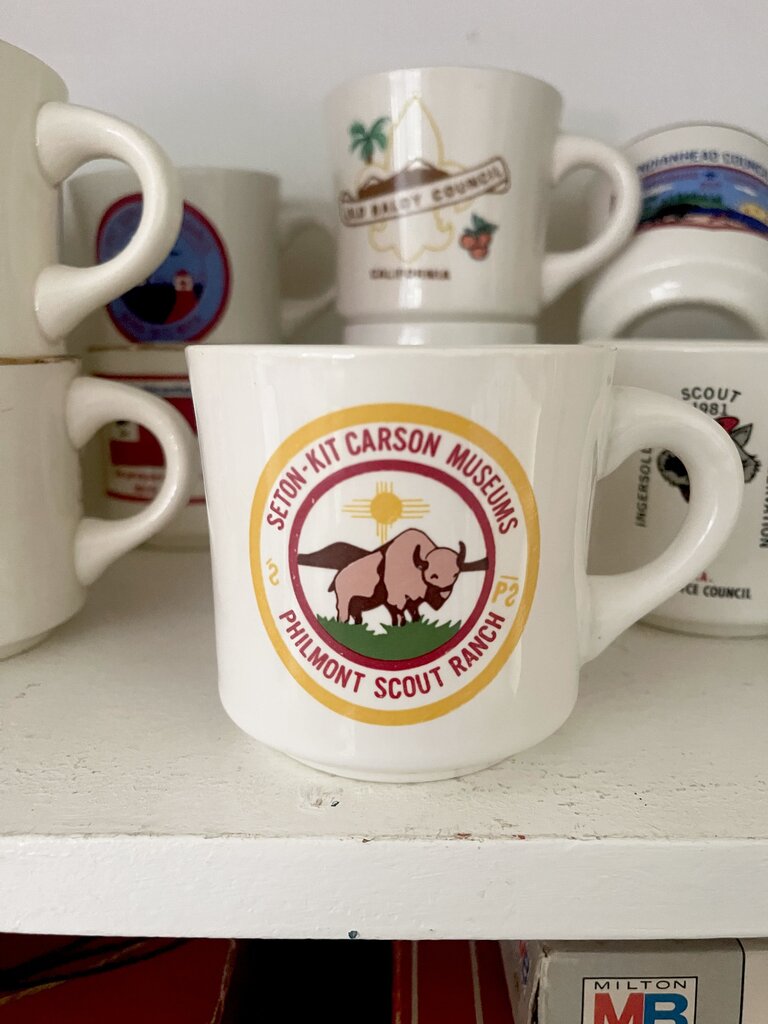 Jens Fresh Vintage ~ vintage Steton ~ Kit Carson museums mug