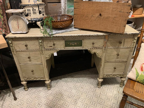 Vintage Painted Desk|Vanity~ pick up in Store~ 21" d x 52" l x 31" t