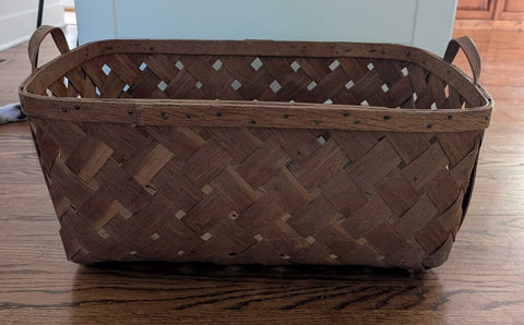Early Vintage Laundry Basket 26x17x12
