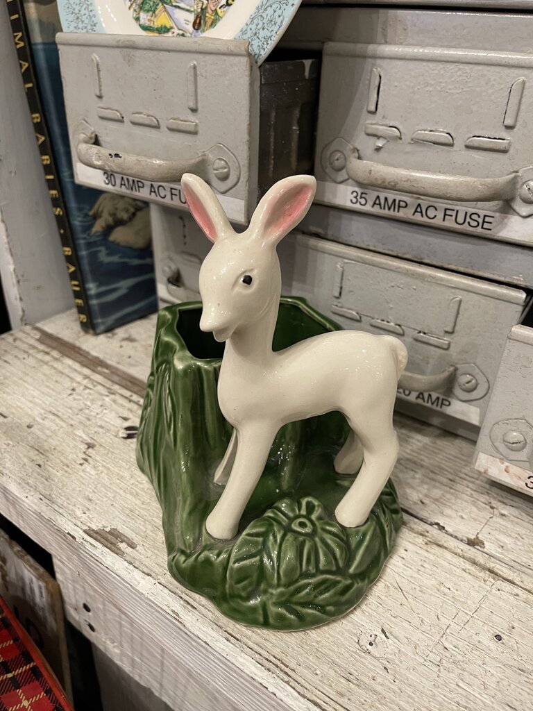 Jens Fresh Vintage ~ Vintage Large Deer Planter