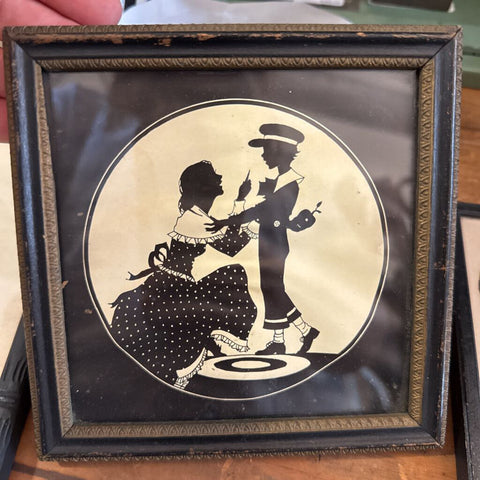 The Gift Bearer Silhouette 5.5x5.5