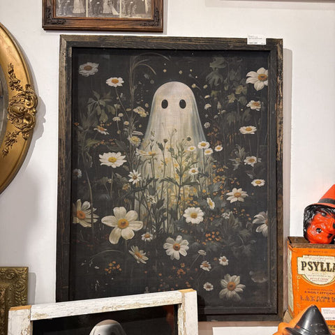 Ghost with black cat screen