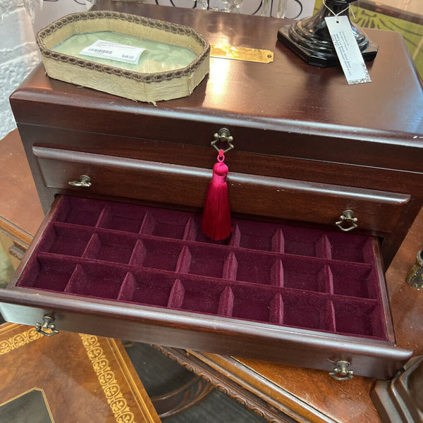 Vintage Reed & Barton Jewelry Box