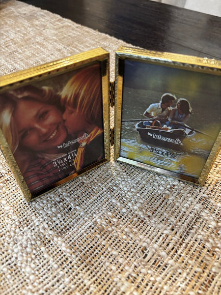 Vintage Double 3 x 4 Photo Frame