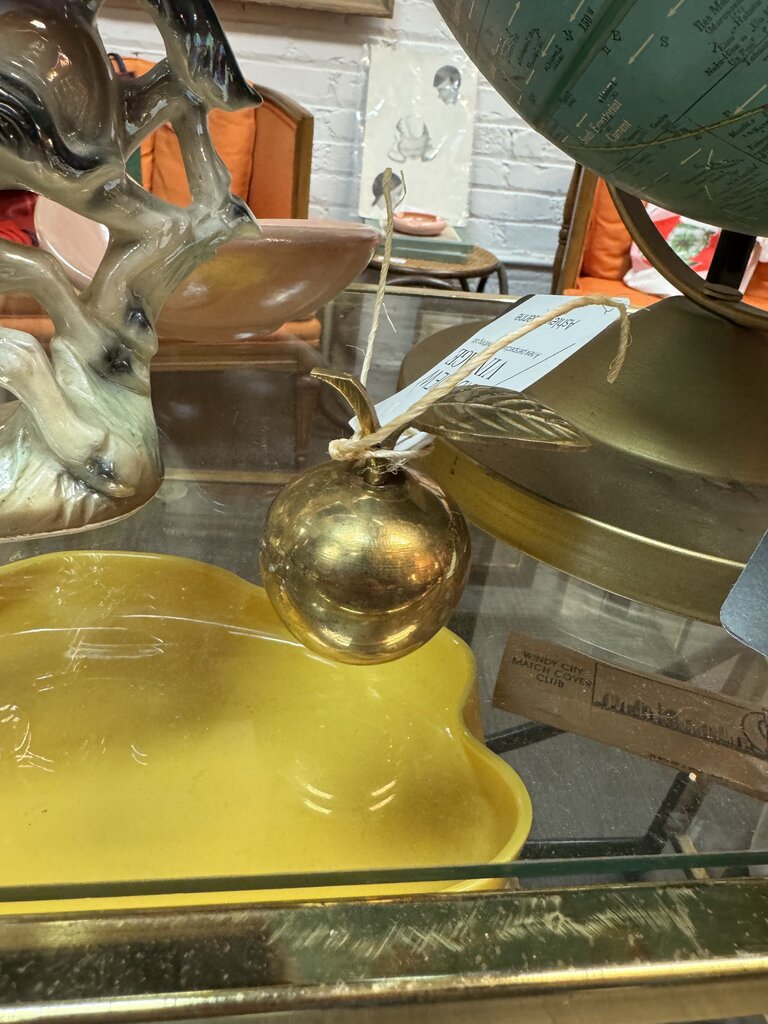 Small Brass Apple W0695